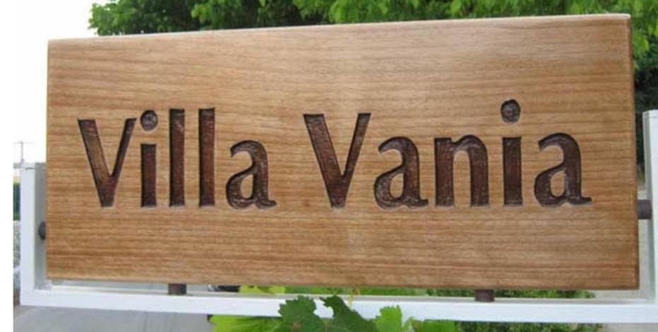 Villa Vania Gardenos Vitaládes Exteriör bild